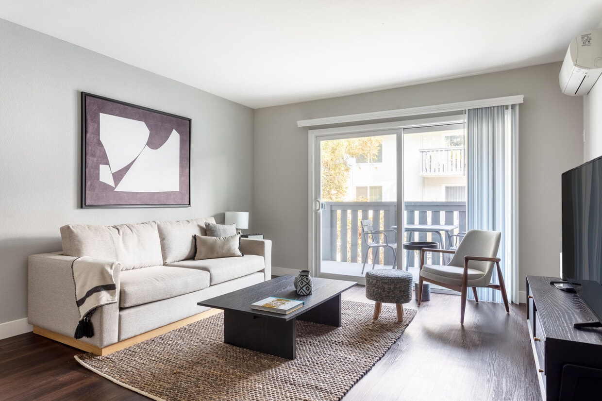Foto principal - 655 S Fair Oaks Ave