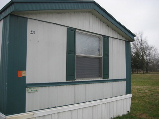 Foto del edificio - 1844 Carter Grove Rd