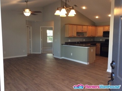 Building Photo - Cozy Ranch Home in Cumming