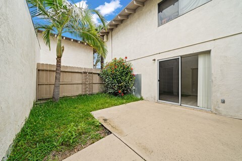 Building Photo - 918 S. Webster