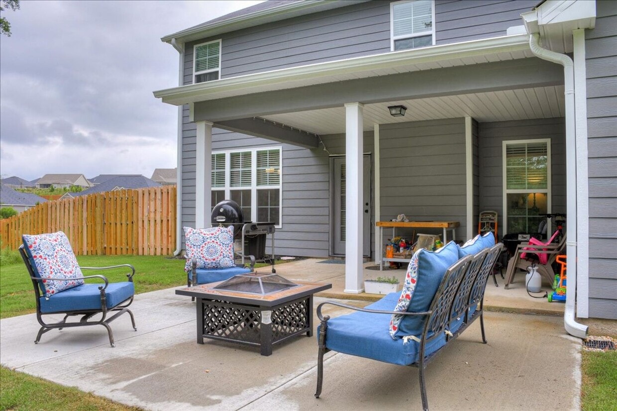 Primary Photo - 5360 Copse Dr