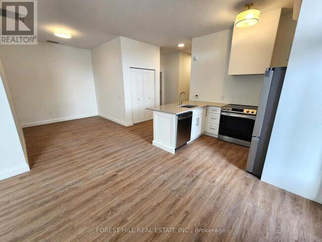 Photo du bâtiment - 204 - 35-39 MAIN STREET