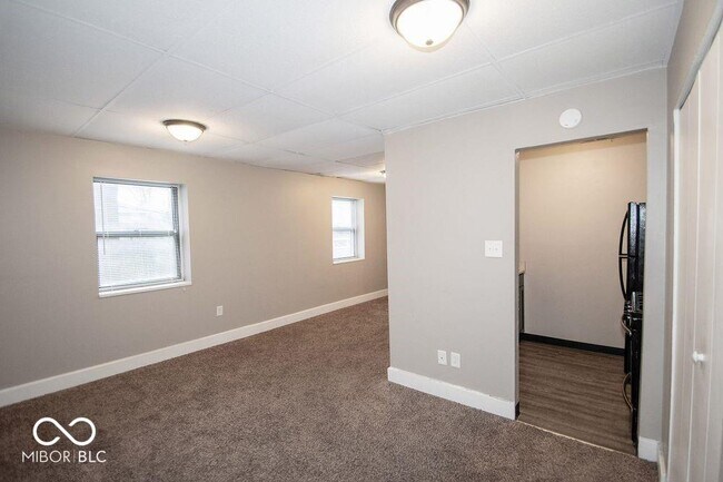 Building Photo - 2060 N Delaware St
