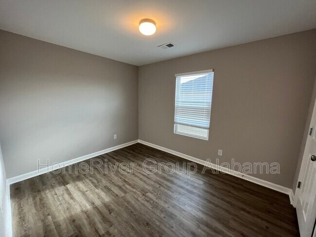 Building Photo - 1039 Brookhaven Dr