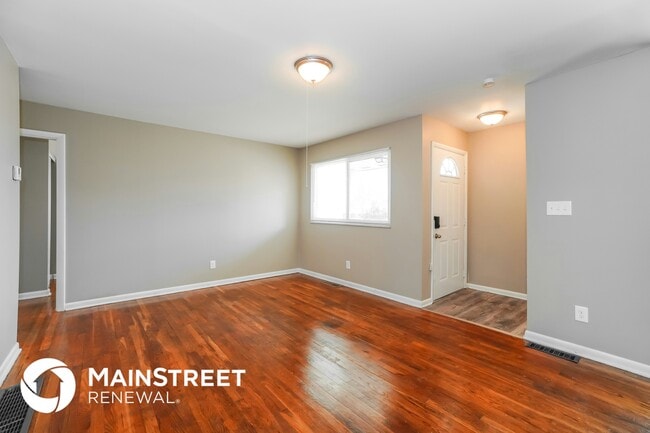 Building Photo - 945 Hodges Dr