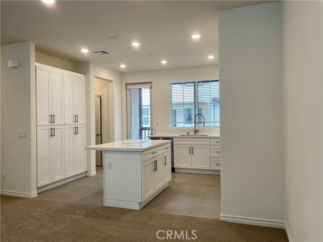 Building Photo - 2424 Villena Way