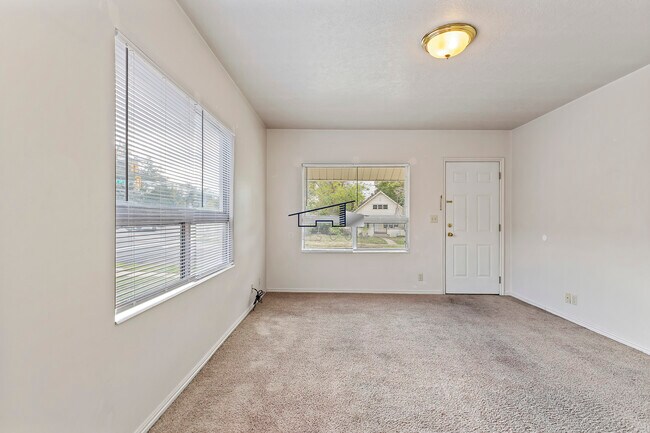 Foto del edificio - 1180 24th St