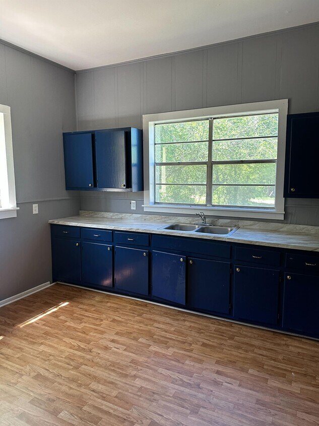 Foto principal - 2232 Dartmouth Ave