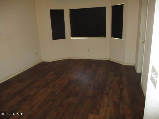 Foto del edificio - 10385 E Ravenswood St