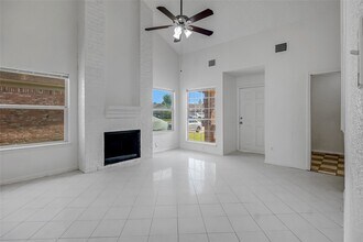 Building Photo - 13718 Vira Ln