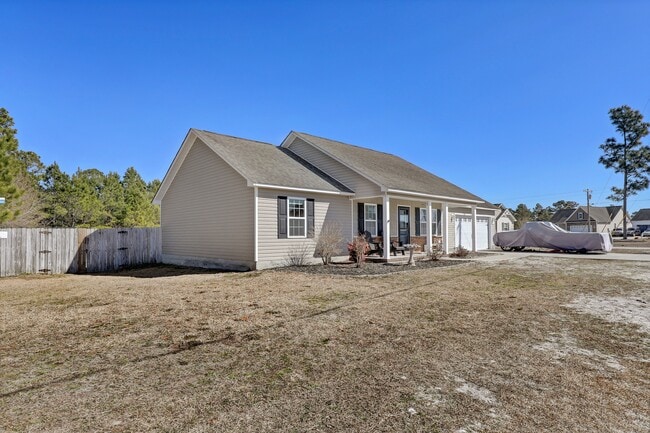 Building Photo - 105 Rosemary Ave