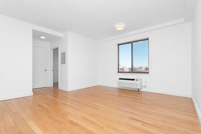 Building Photo - 1127 Flatbush Ave