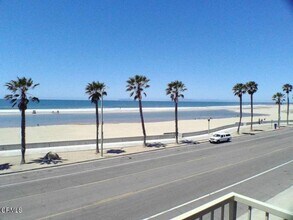 Building Photo - 222 E Surfside Dr