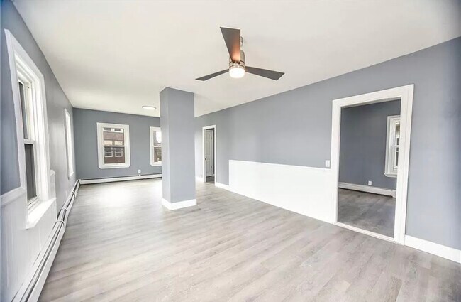 Common Area - 415 Weeden St