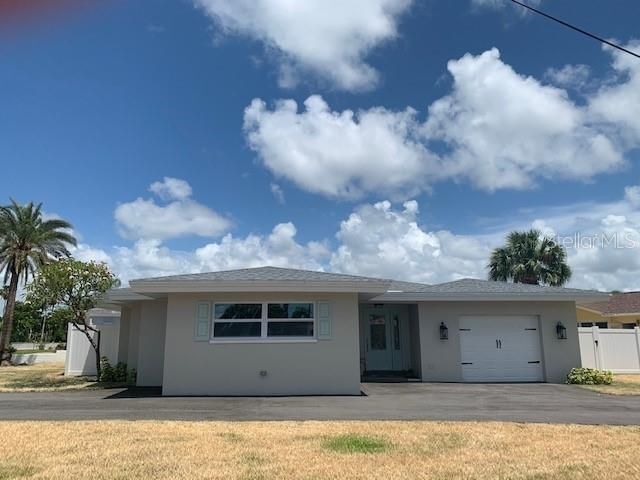 Foto del edificio - 3 bed 3 bath Belleair Beach SFH