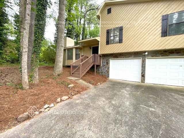 Building Photo - 6075 Cowan Mill Rd