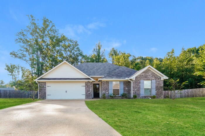Primary Photo - Beautiful Brick Home in Canton