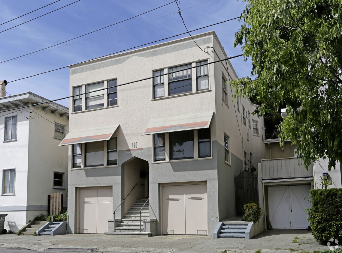 Foto principal - 490 41st St