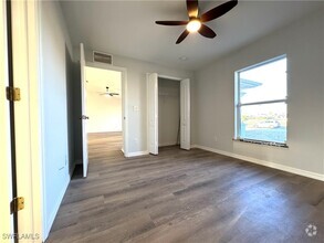 Building Photo - 1222 NW 20th Pl