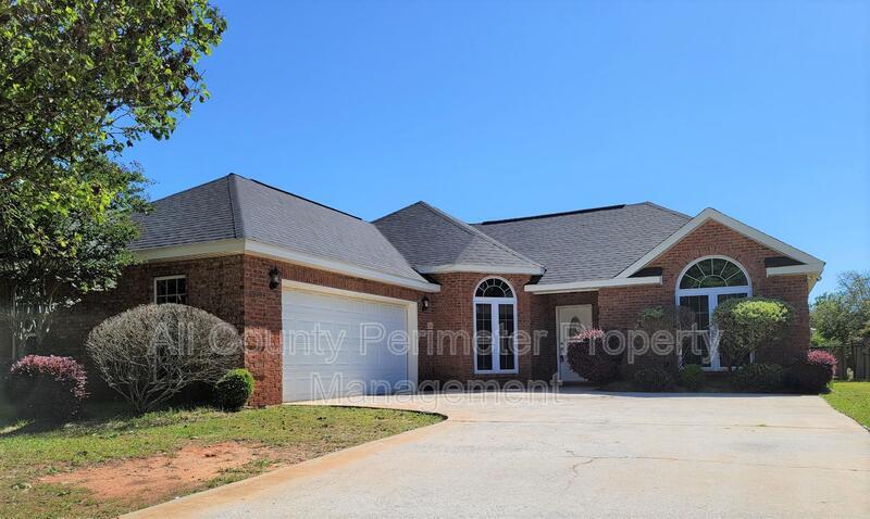 Primary Photo - 501 Manchester Ln