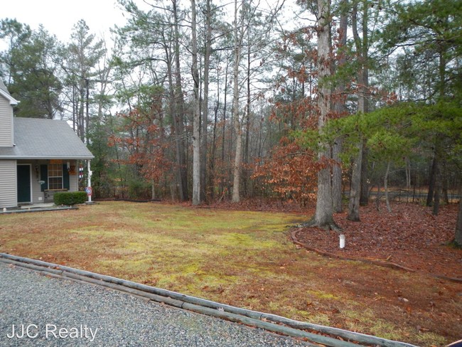 Building Photo - 3 br, 2.5 bath House - 7151 Preston Court