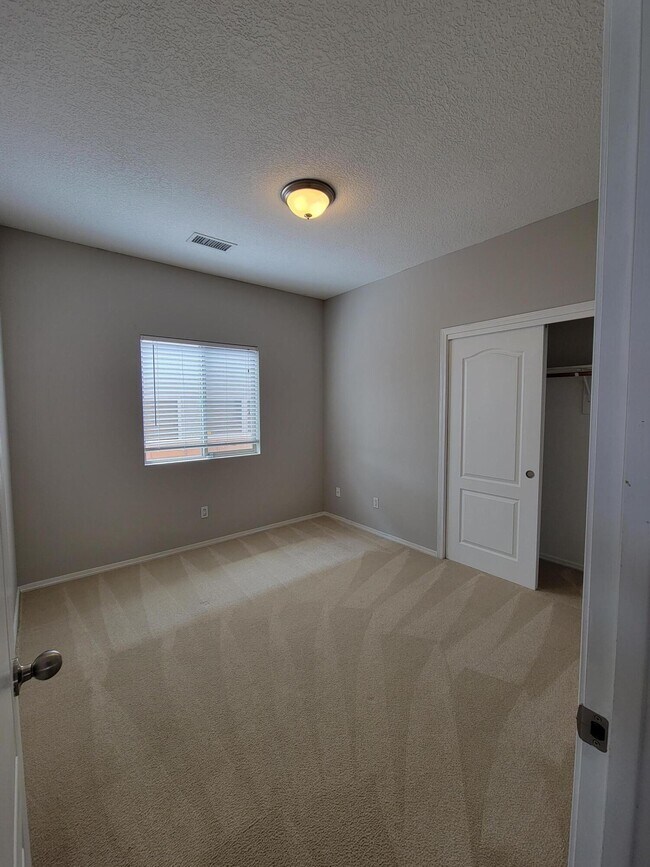 Building Photo - 4928 Costa Maresme Dr NW