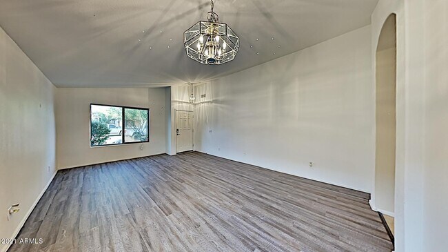 Building Photo - 2433 W Gambit Trail