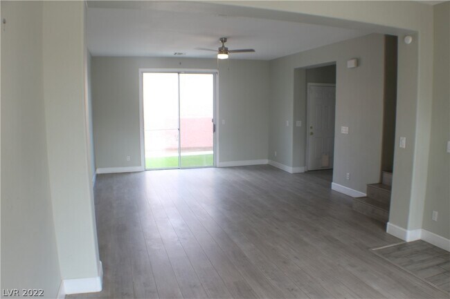 Foto del edificio - 8990 Partridge Hill St