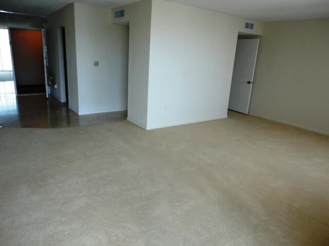 Building Photo - 2801 NE 183rd St