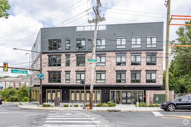 Foto del edificio - 4001 Ridge Ave