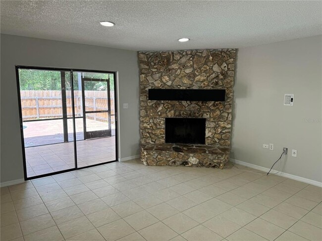 Building Photo - 7679 Persian Ct