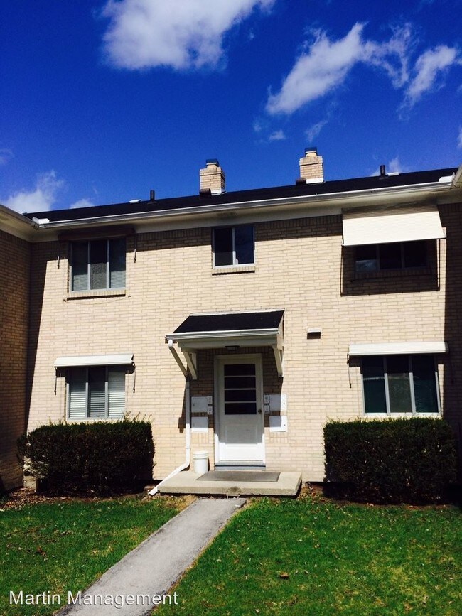 Building Photo - 4021 Hillandale Rd