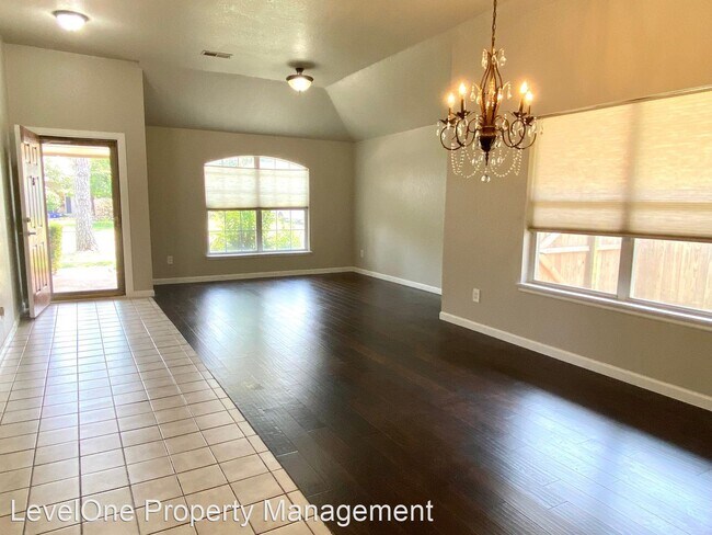 Foto del edificio - 4 br, 2.5 bath House - 6609 NW 133rd Street