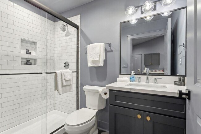 Foto del edificio - 1738 N Rampart St