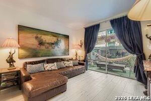 Foto del edificio - 7711 Broadway