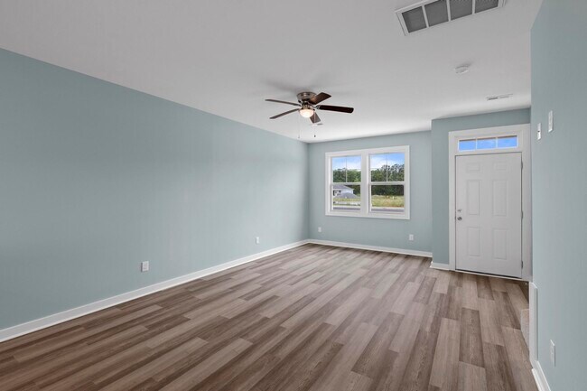 Building Photo - 318 Starfish Ln