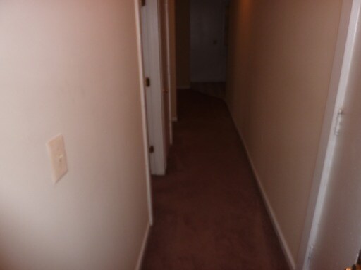 Building Photo - 2875 Hampton Rd