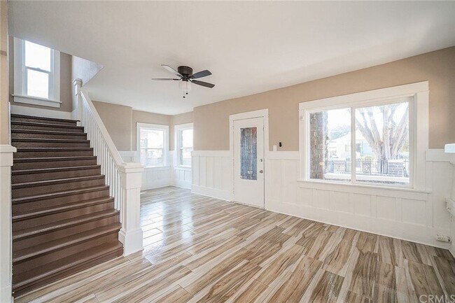 Foto del edificio - 1207 E 55th St