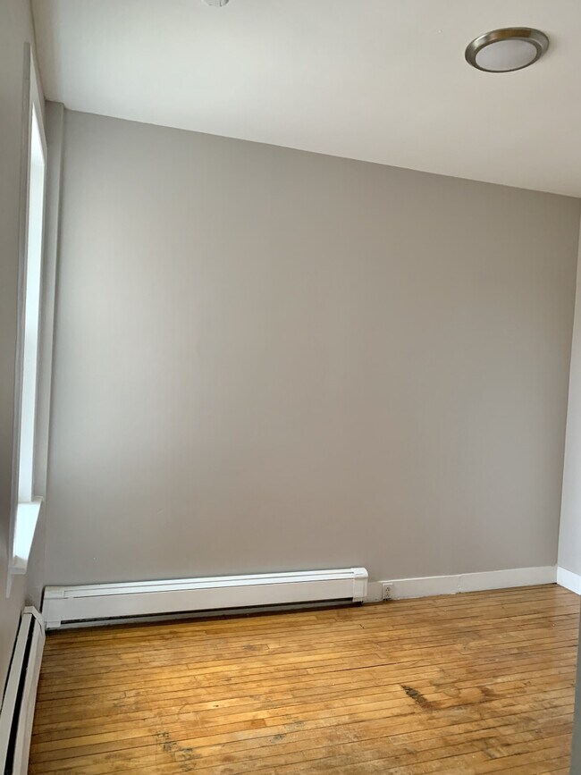 Building Photo - 83 Talcott Ave