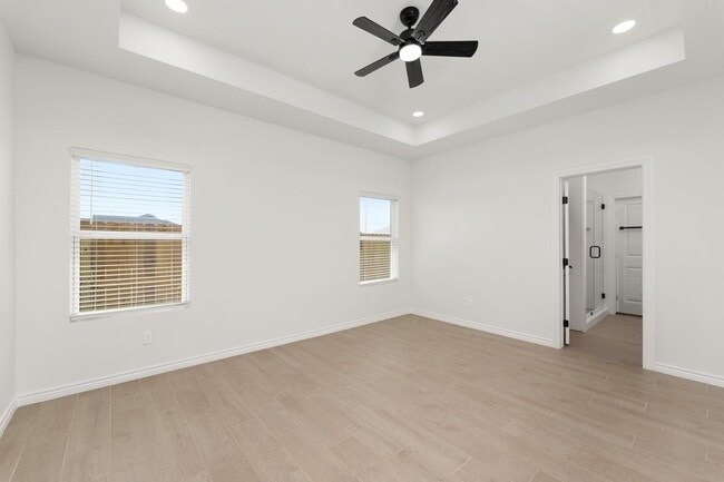 Foto del edificio - 111 Hope Dr