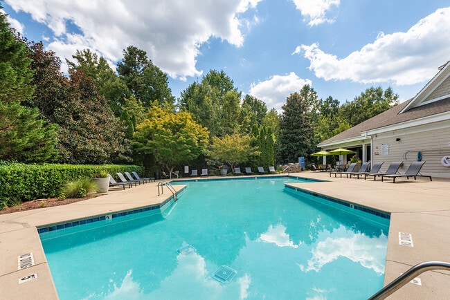 Foto del edificio - Summermill at Falls River