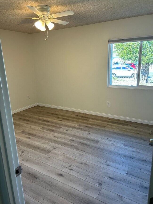 Foto del edificio - Beautiful Remodeled 3 bedroom 2 bath single family home Chula Vista! Ready for move in 1/17/2026!