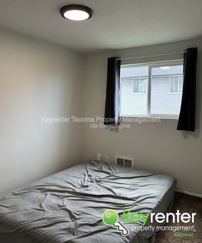 Foto del edificio - 1302 E 40th St