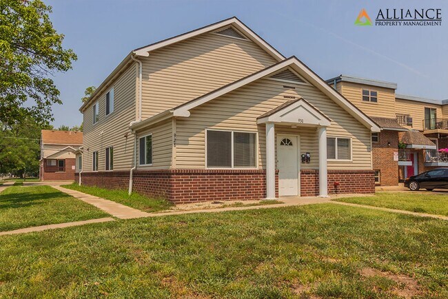 Foto del edificio - 928 Moro St