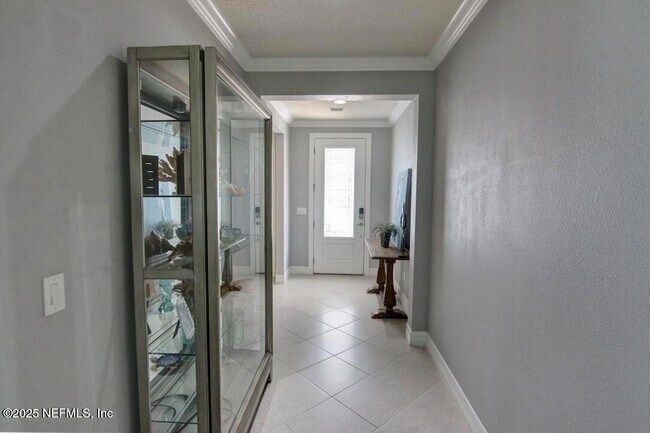 Foto del edificio - 243 Front Door Ln