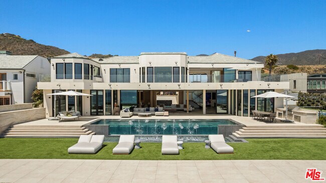 Foto del edificio - 31100 Broad Beach Rd