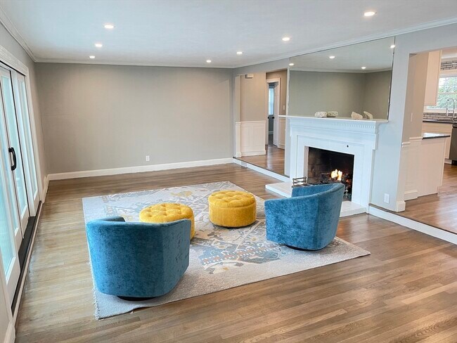 Building Photo - 85 Regatta Rd