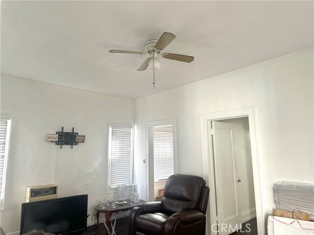 Foto del edificio - 1738 E 4th St