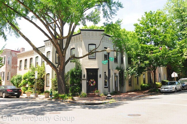 Building Photo - 3 br, 3 bath House - 1226 28th St NW