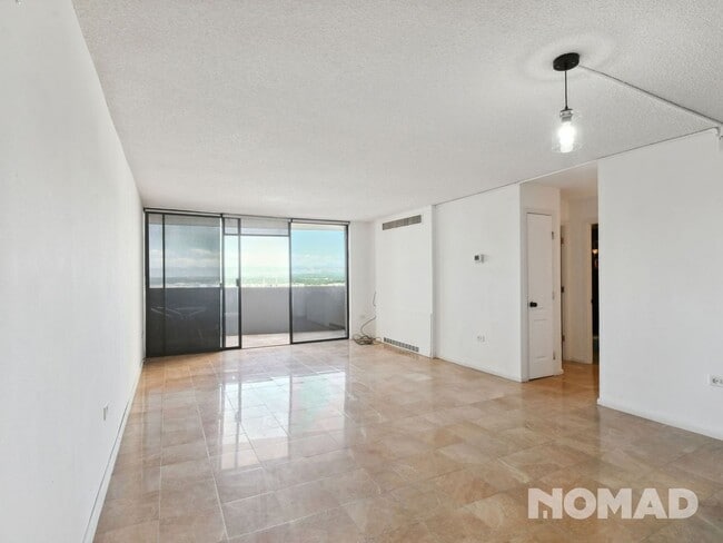 Building Photo - 2 Bedroom/2 Bath/FREE PARKING. MT. VIEWS/A...